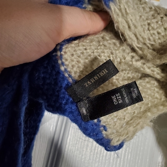 CREAM and Blue Infinity Scarf - Picture 7 of 7